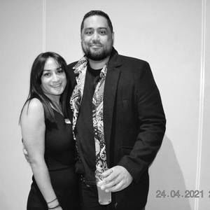 Meet your Posher, Larissa